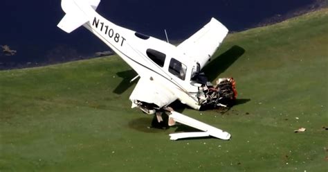 Plane crashes on golf course in Douglas County